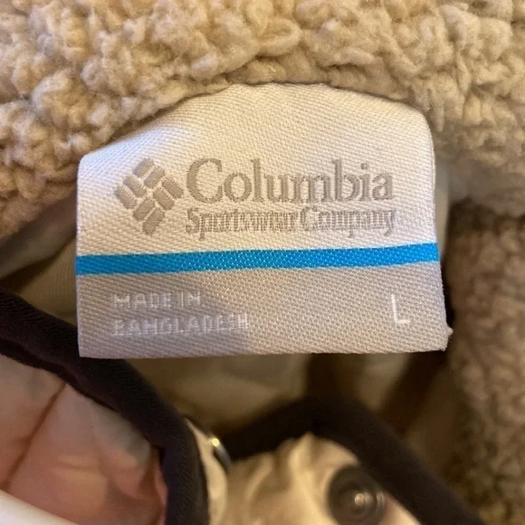 Columbia White and Tan Jacket - Picture 6 of 6